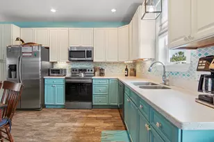 424 Indian Pass Rd, Cape San Blas, FL 32456 - Photo 9