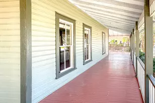 78 12th St, Apalachicola, FL 32320 - Photo 23