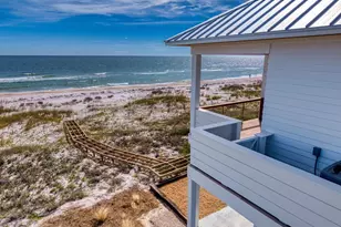 424 E Gorrie Dr, Saint George Island, FL 32328 - Photo 13