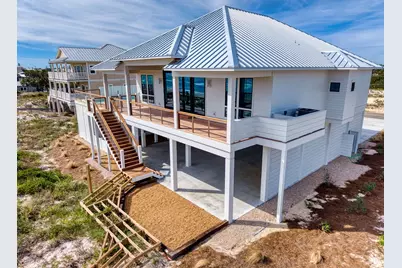 424 E Gorrie Dr, Saint George Island, FL 32328 - Photo 7