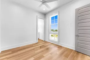 424 E Gorrie Dr, Saint George Island, FL 32328 - Photo 25