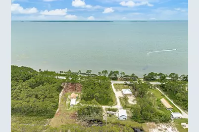 1431 Hwy 98, Eastpoint, FL 32328 - Photo 25