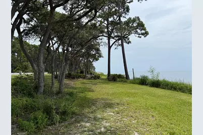 1431 Hwy 98, Eastpoint, FL 32328 - Photo 7
