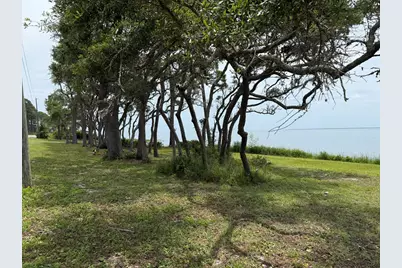 1431 Hwy 98, Eastpoint, FL 32328 - Photo 7