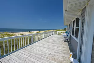 872 E Gorrie Dr, Saint George Island, FL 32328 - Photo 5