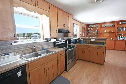 872 E Gorrie Dr, Saint George Island, FL 32328 - Photo 19