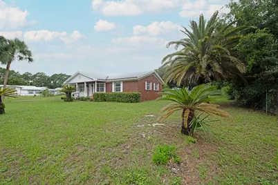 41 Thomas Dr, Apalachicola, FL 32320 - Photo 5