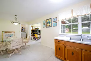 41 Thomas Dr, Apalachicola, FL 32320 - Photo 13