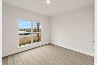 664 Norris Dr, Port Saint Joe, FL 32456 - Photo 7