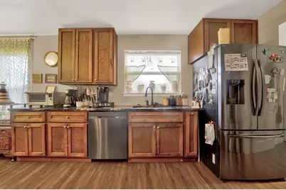 411 Ling St, Port Saint Joe, FL 32456 - Photo 3