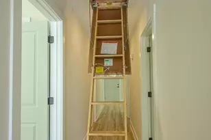 200 13th St, Apalachicola, FL 32320 - Photo 25