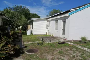 136 Parker Ave, Lanark Village, FL 32322 - Photo 3