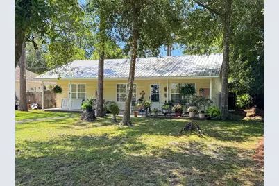 318 Earl King St, Apalachicola, FL 32320 - Photo 1