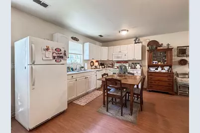 318 Earl King St, Apalachicola, FL 32320 - Photo 9