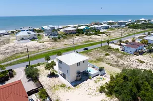 517 W Gulf Beach Dr, Saint George Island, FL 32328 - Photo 47