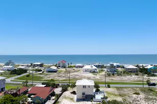 517 W Gulf Beach Dr, Saint George Island, FL 32328 - Photo 3