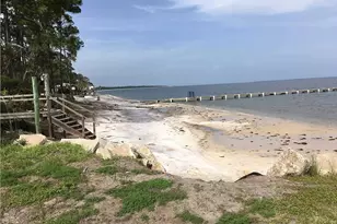 2074 Hwy 98 W, Carrabelle, FL 32322 - Photo 3