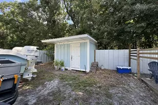 175 24th Ave, Apalachicola, FL 32320 - Photo 37