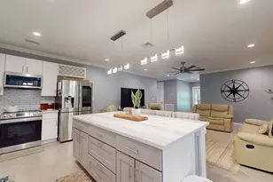 175 24th Ave, Apalachicola, FL 32320 - Photo 9