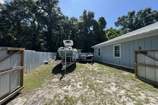 175 24th Ave, Apalachicola, FL 32320 - Photo 33