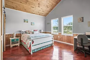 344 Lily Cir, Eastpoint, FL 32328 - Photo 19