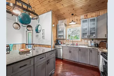 344 Lily Cir., Eastpoint, FL 32328 - Photo 3