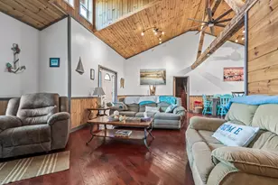 344 Lily Cir, Eastpoint, FL 32328 - Photo 5