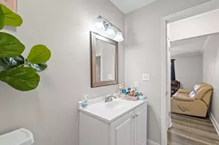 328 Ave C, Port Saint Joe, FL 32456 - Photo 7