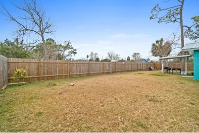 328 Ave C, Port Saint Joe, FL 32456 - Photo 31