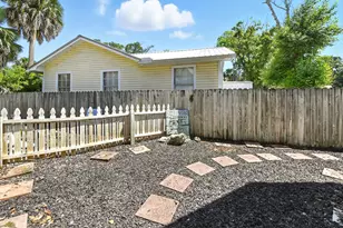 40 Myrtle St, Apalachicola, FL 32320 - Photo 51
