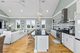 102 Goldfish Ct, Port Saint Joe, FL 32456 - Photo 13