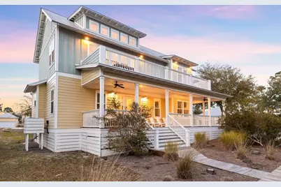 102 Goldfish Ct, Port Saint Joe, FL 32456 - Photo 1
