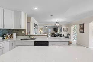 140 Pine St, Mexico Beach, FL 32456 - Photo 23