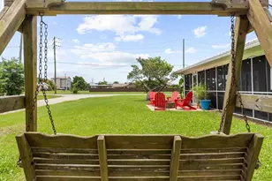 140 Pine St, Mexico Beach, FL 32456 - Photo 7