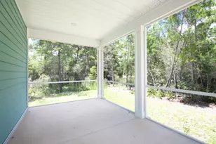 1692 Landing St, Carrabelle, FL 32322 - Photo 9
