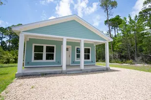 1692 Landing St, Carrabelle, FL 32322 - Photo 3