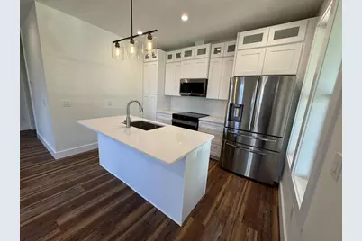 216 15th St, Apalachicola, FL 32320 - Photo 9