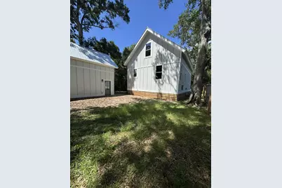 216 15th St, Apalachicola, FL 32320 - Photo 5