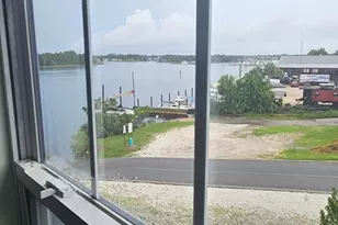 401 St James Ave, Carrabelle, FL 32322 - Photo 19