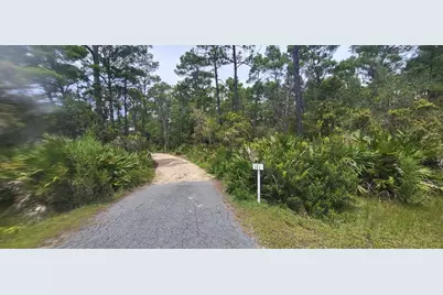 121 Cedar St, Eastpoint, FL 32328 - Photo 3