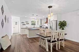 121 Cedar St, Eastpoint, FL 32328 - Photo 9