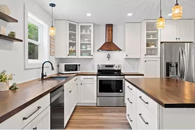 121 Cedar St, Eastpoint, FL 32328 - Photo 13