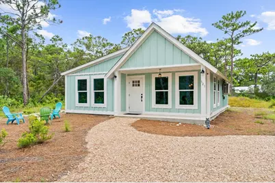 121 Cedar St, Eastpoint, FL 32328 - Photo 1