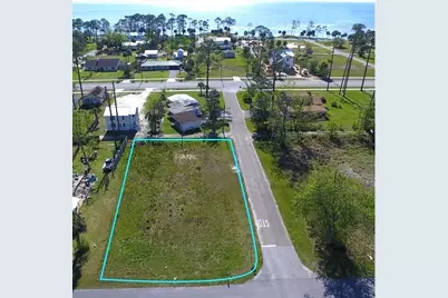 1502 Palm Blvd, Port Saint Joe, FL 32456 - Photo 1