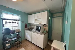 21-3 Collins Ave, Lanark Village, FL 32323 - Photo 9