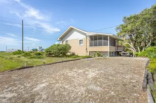 481 E Gulf Beach Dr, Saint George Island, FL 32328 - Photo 21