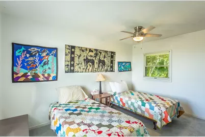 481 E Gulf Beach Dr, Saint George Island, FL 32328 - Photo 17