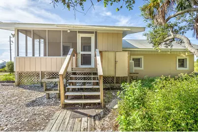 481 E Gulf Beach Dr, Saint George Island, FL 32328 - Photo 5