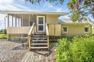 481 E Gulf Beach Dr, Saint George Island, FL 32328 - Photo 5