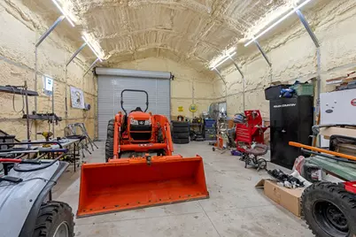 480 Lake View Dr, Wewahitchka, FL 32465 - Photo 55